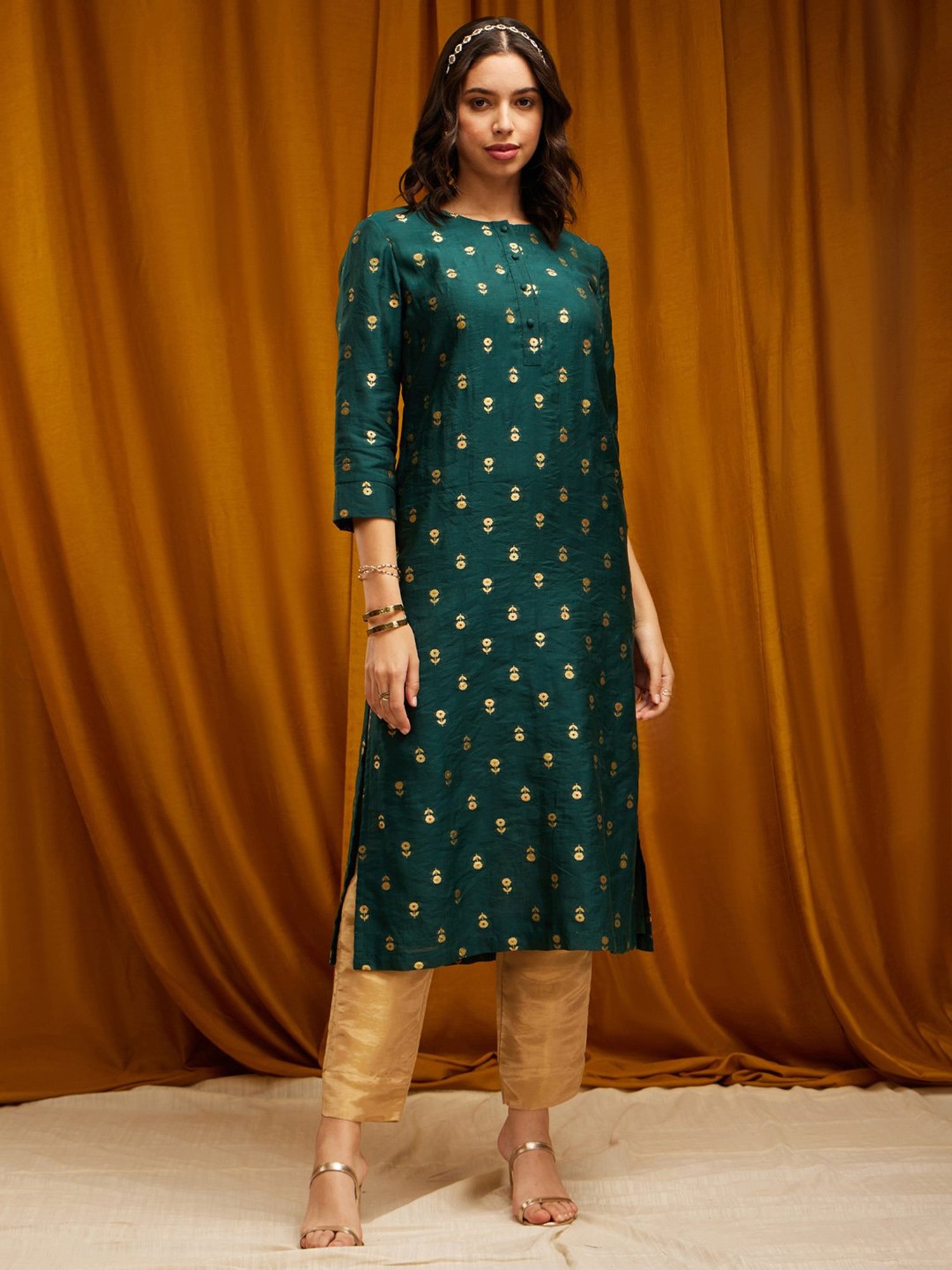 Pink Fort Green Printed Straight Kurta