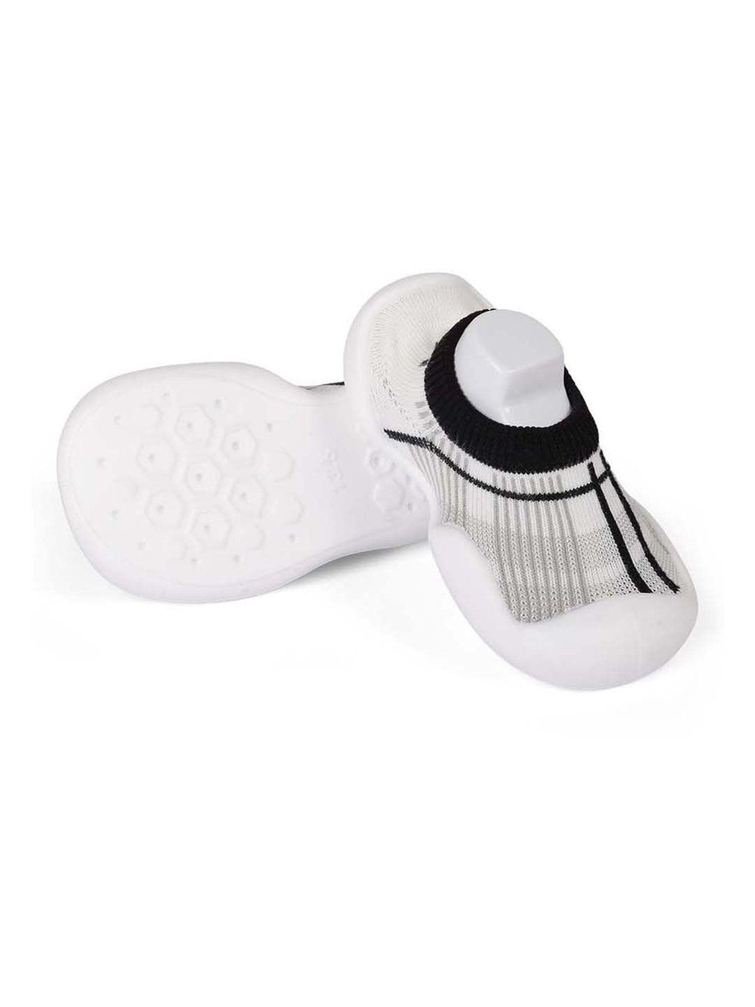 Baby Moo Kids Black & White Plaid Pattern Pair Of Shoes