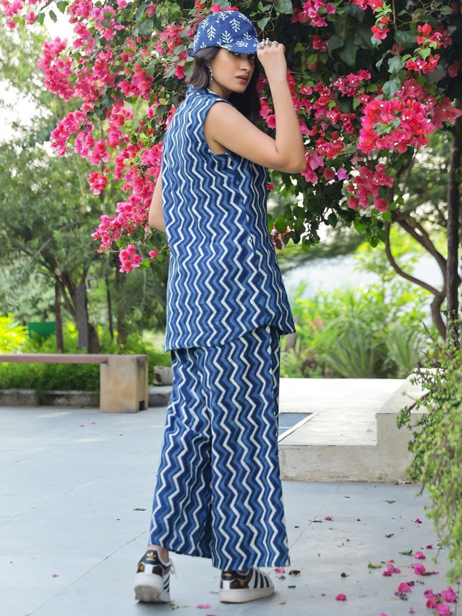 Gulaal Indigo Chevron Dabu Print Jacket with Pant