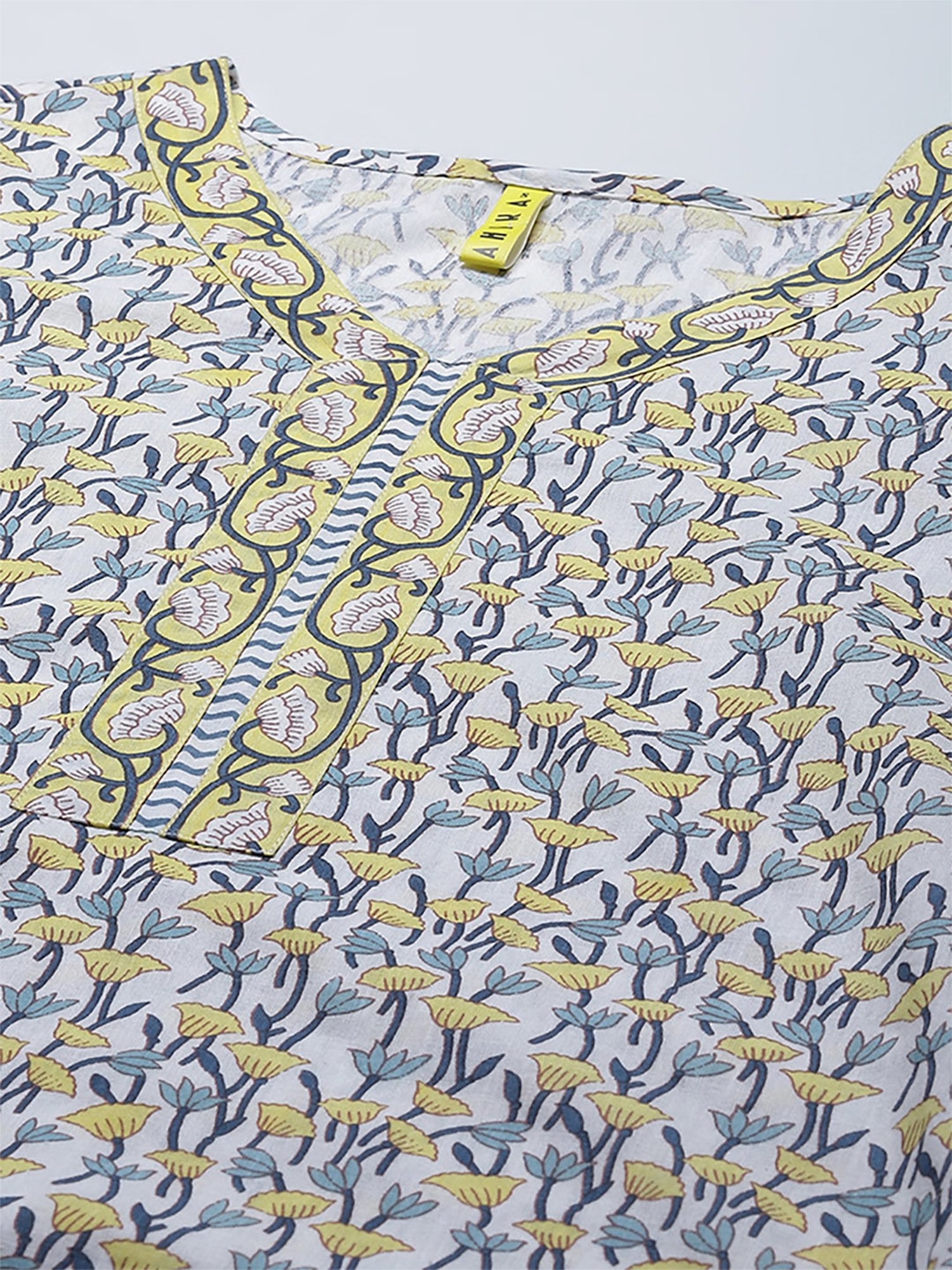 Vaamsi White & Yellow Cotton Floral Print Kurta Pant Set With Dupatta