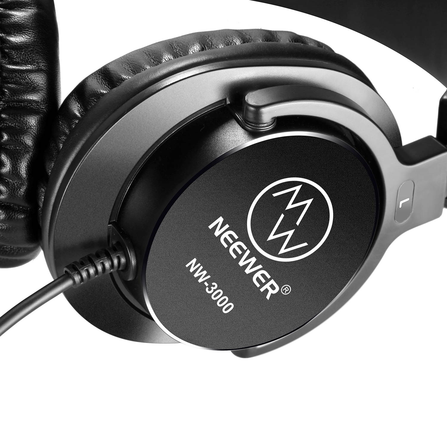 Neewer NW-3000 Closed Studio Headphones, 10Hz-26kHz Lightweight Dynamic Headsets with 3 meters Cable, 3.5mm and 6.5mm Plugs, Low Noise for Appreciating Music, Watching Movies, Playing Games, Recording
