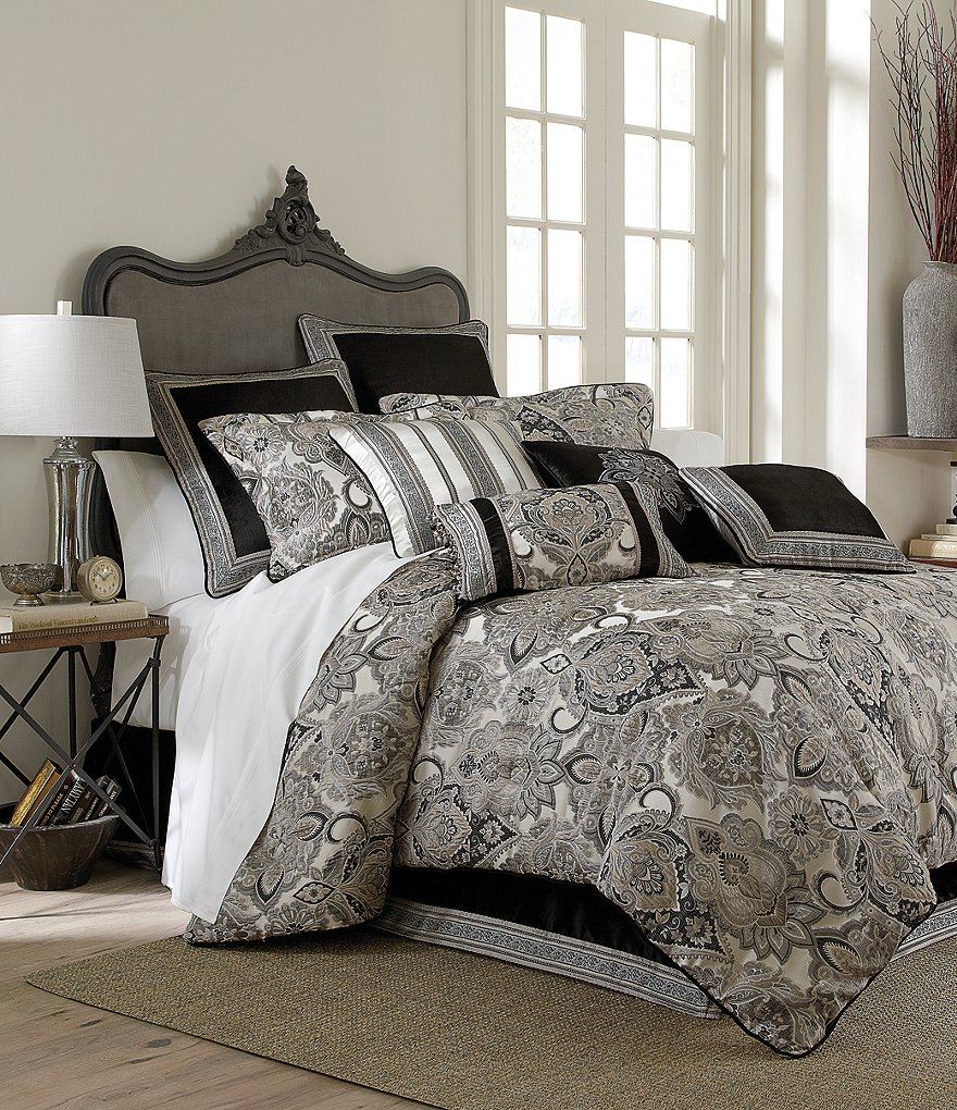 J. Queen New York Guiliana Square Pillow