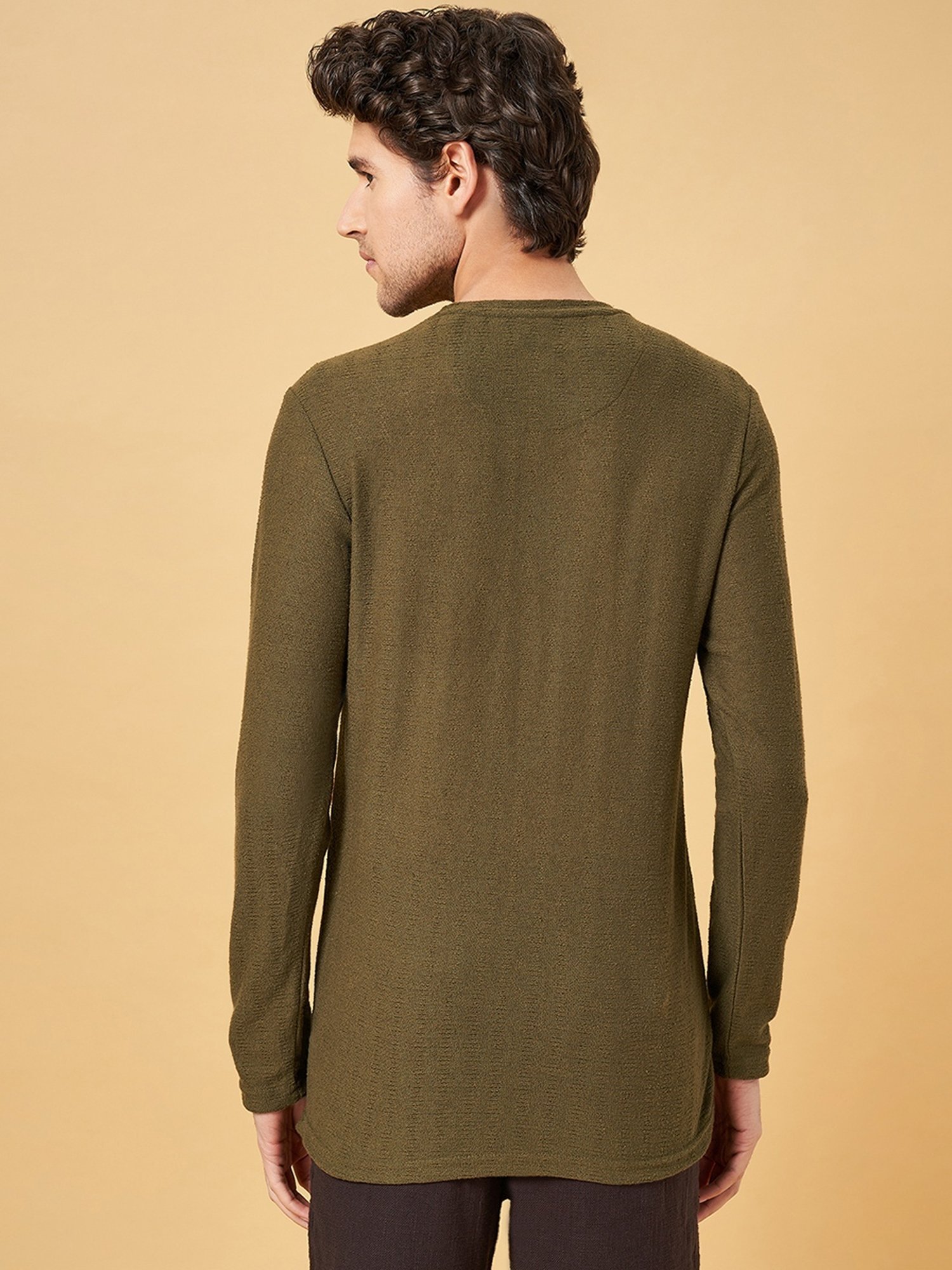 7 Alt by Pantaloons Sage Green Slim Fit T-Shirt