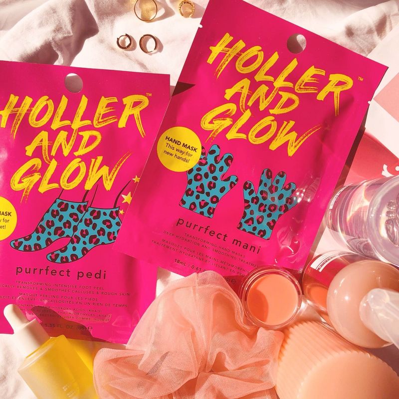 Holler and Glow Purrfect Pedi Intensive Transforming Foot Peel Sock Mask - 1.35 fl oz
