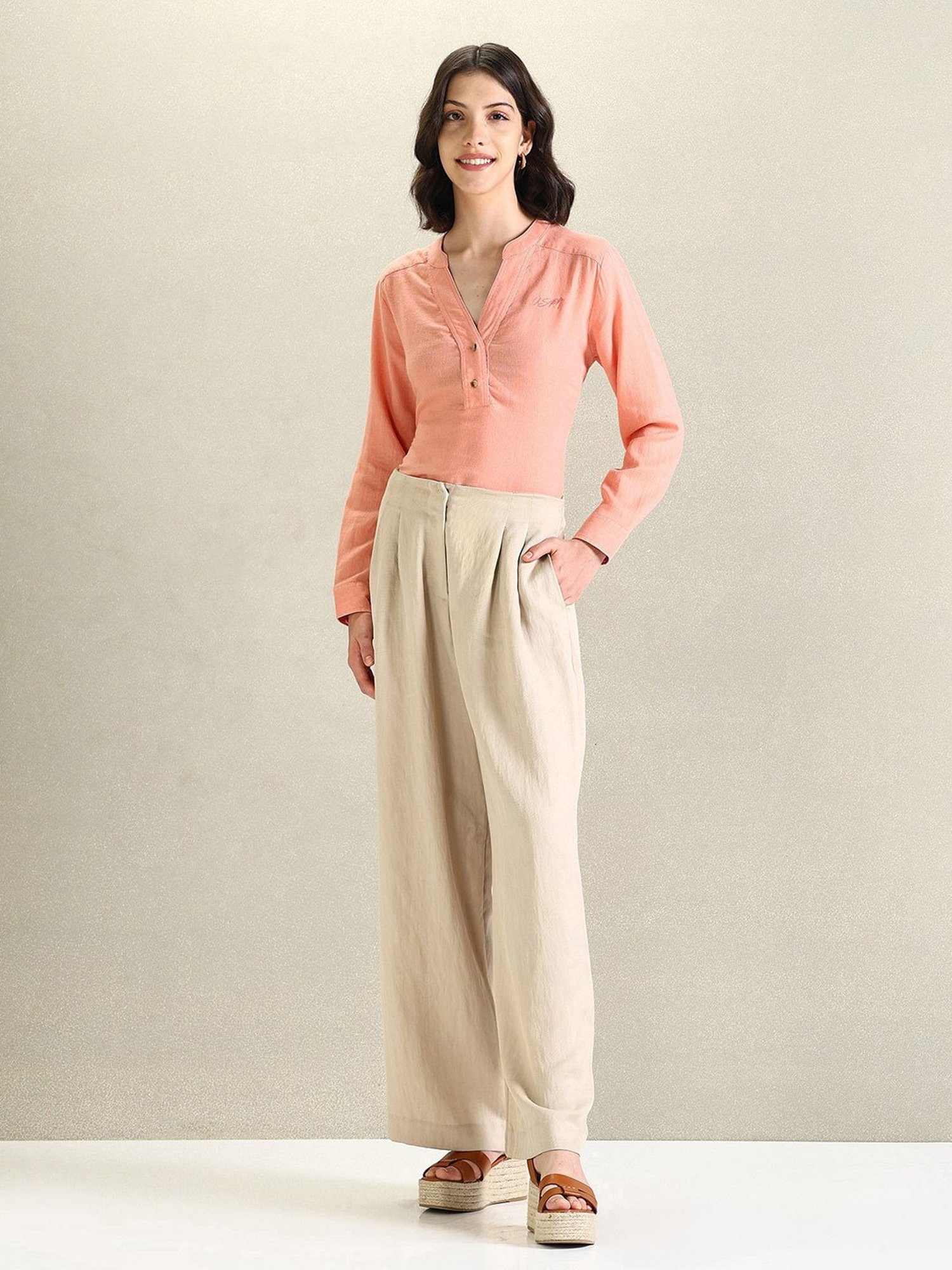 U.S. Polo Assn. Peach Linen Graphic Print Top