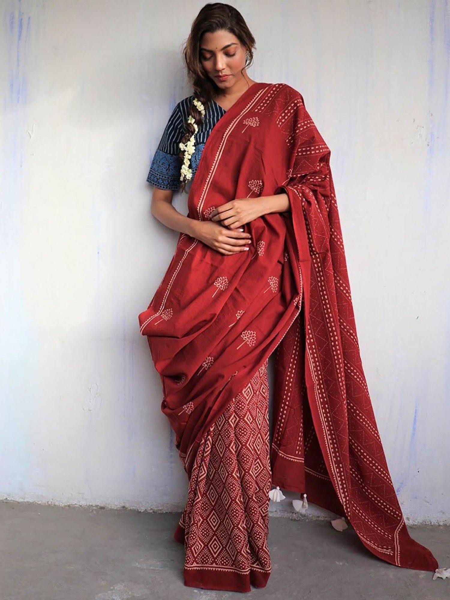 Chidiyaa Maroon Block Printed God Saree