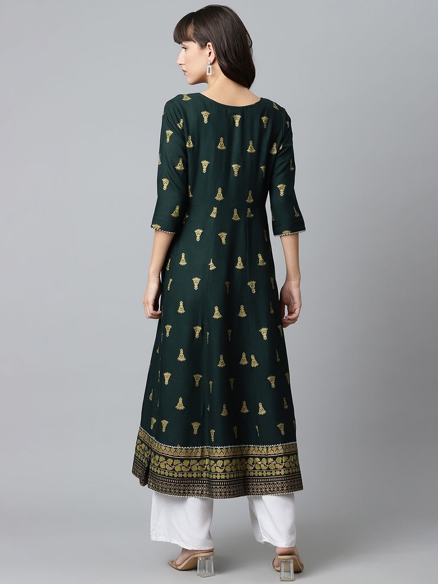 Sringam Green Embroidered A Line Kurta