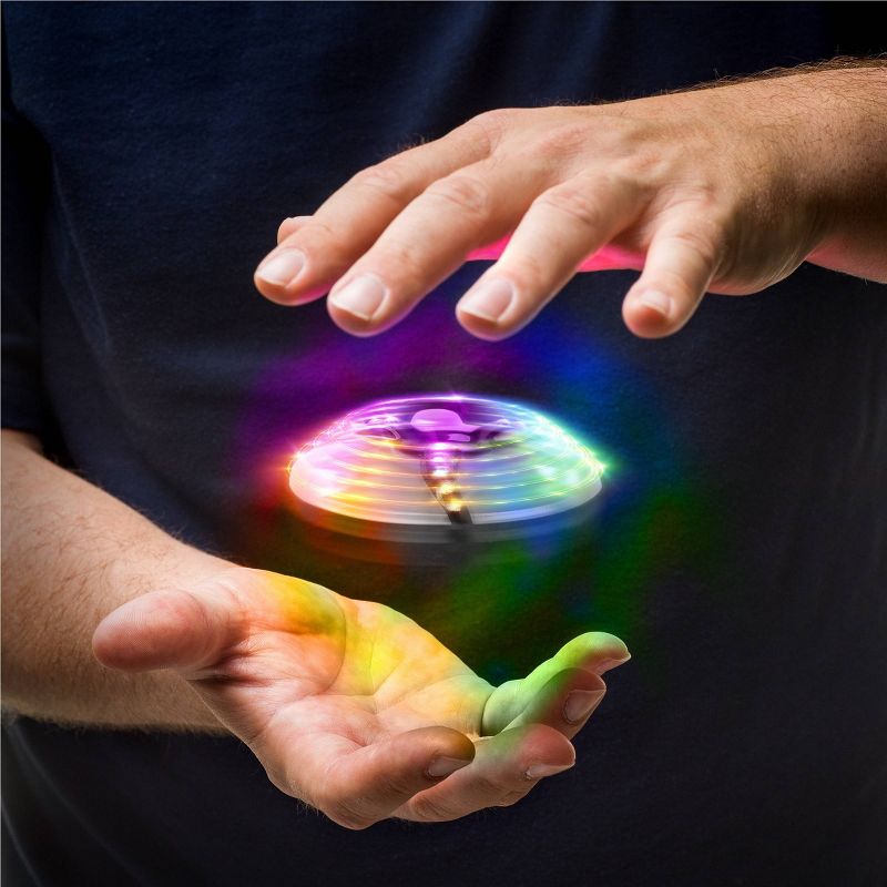 FAO Schwarz Marvin's Magic Zorbi Magic Flying Saucer