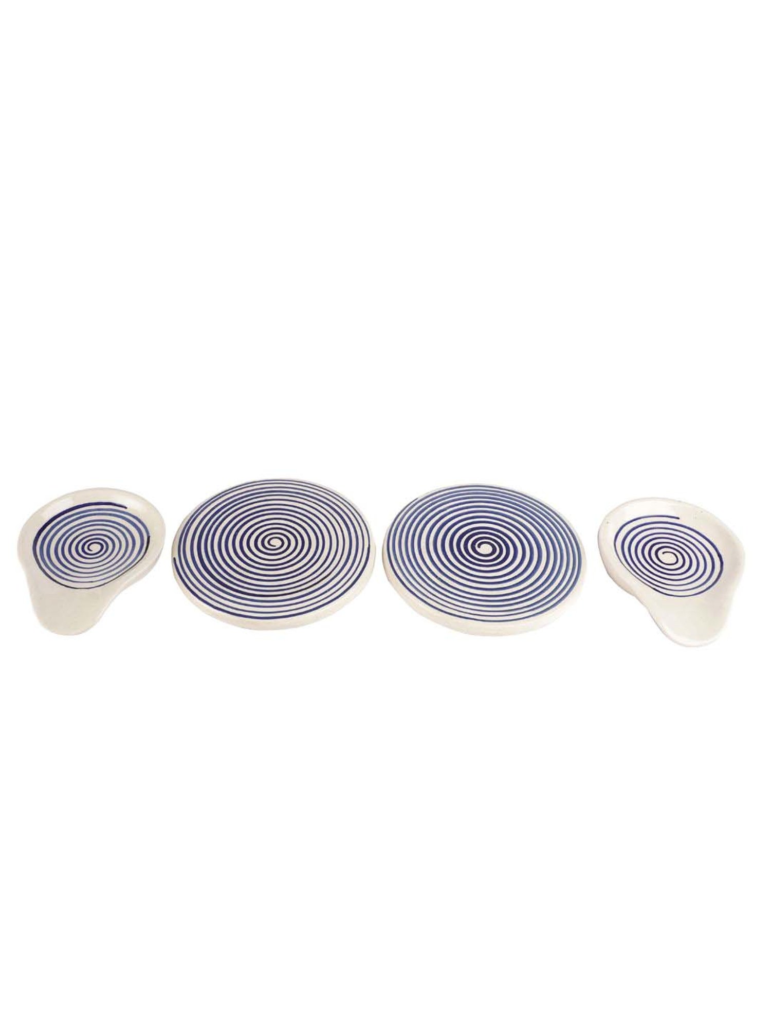 VarEesha Parikrama Blue Ceramic Spoon Rest with Trivet - Set of 4