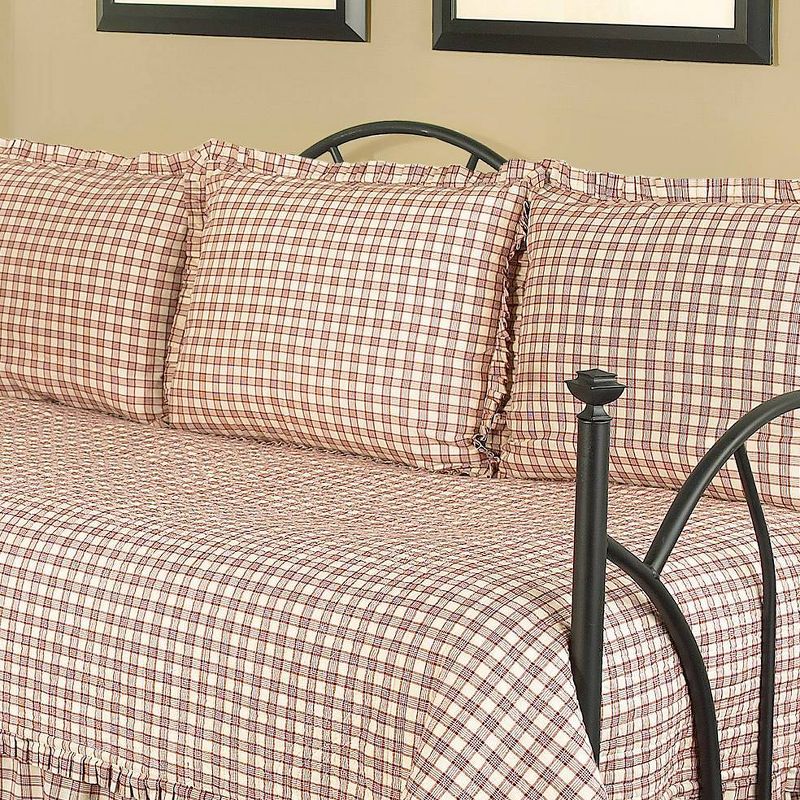 Cream Floral Norfolk Reversible Quilt Set (Daybed) 5pc - Waverly