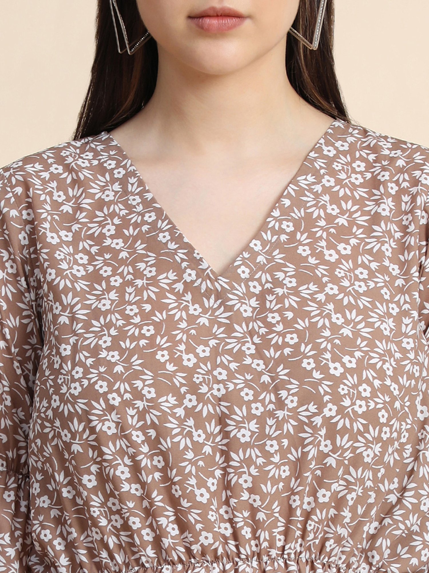 KERI PERRY Light Brown Floral Print Top