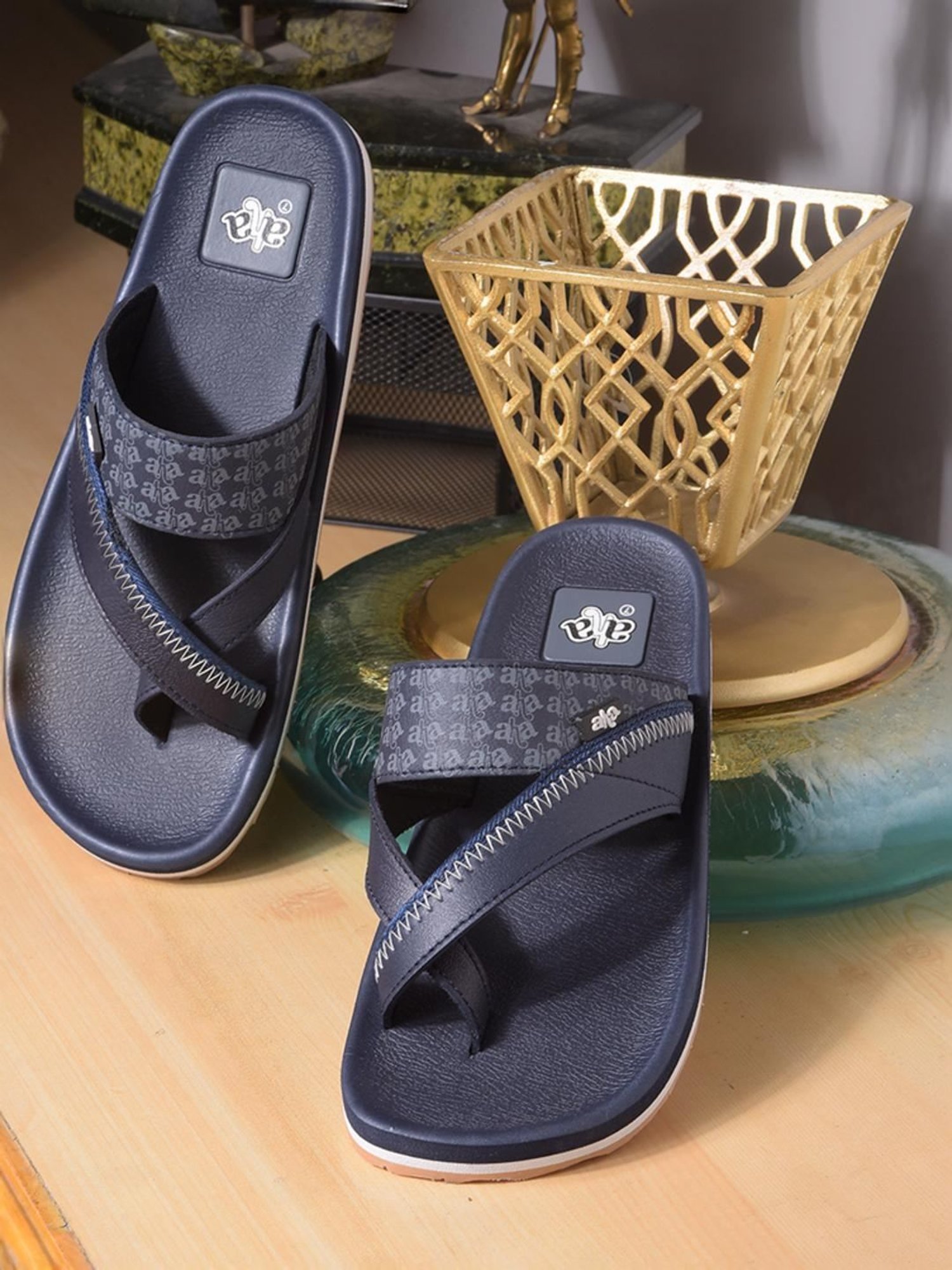 Aha by Liberty Men's Black Cross Strap Sandals