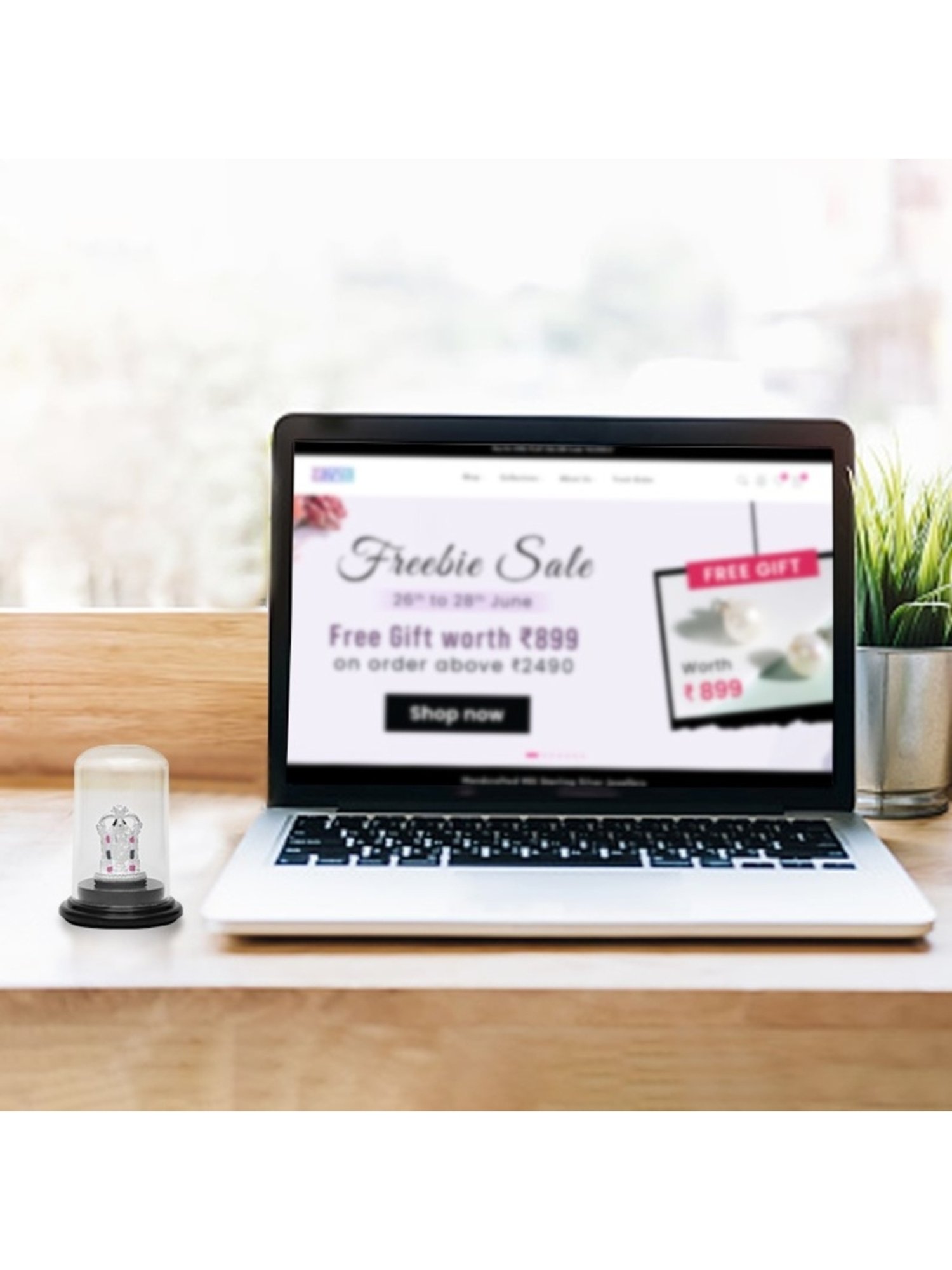 Zavya 92.5 Sterling Silver Divine Aura Rhodium-Plated Tirupati Bala Ji Idol