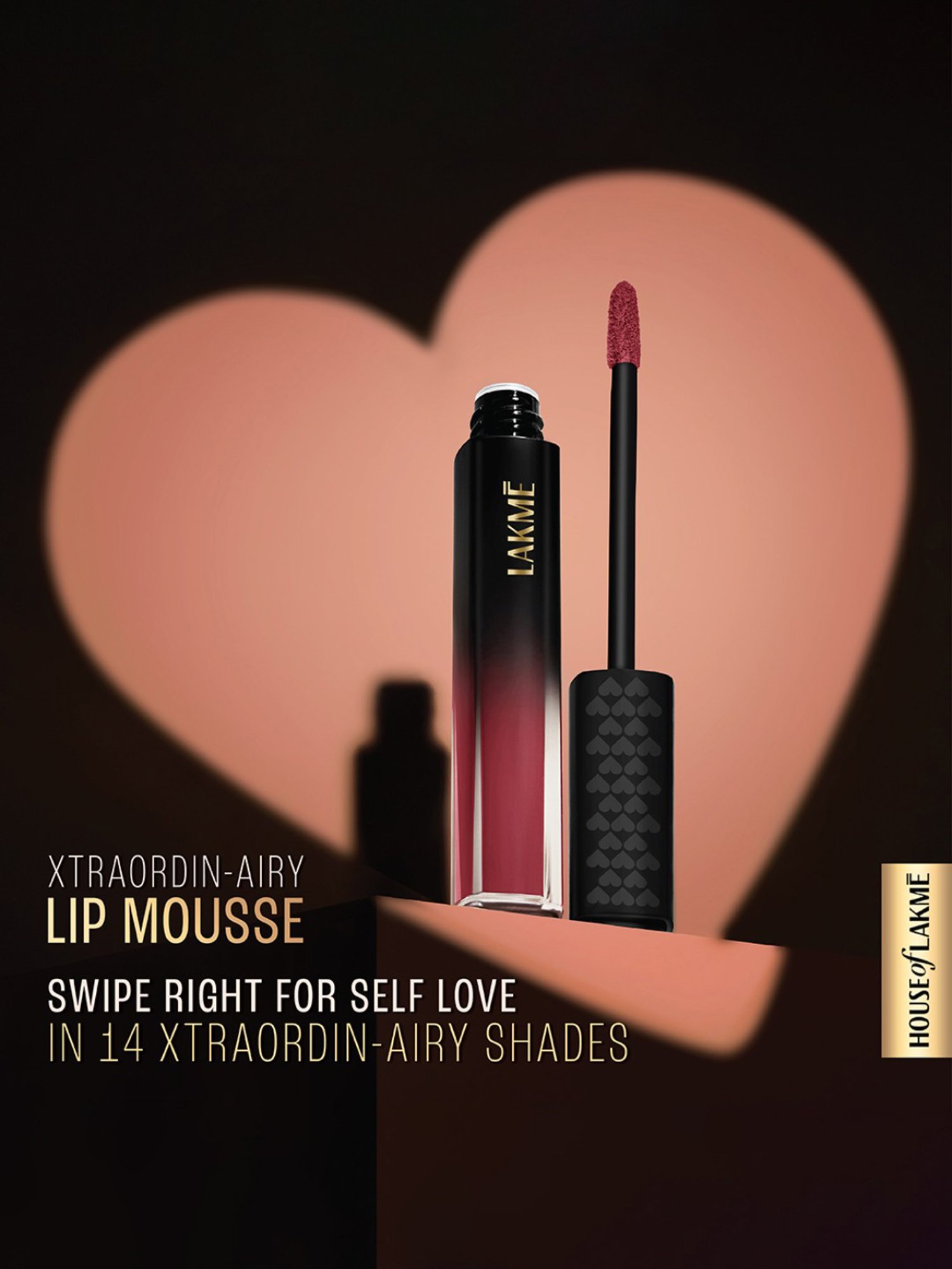 Lakme Velvet Matte Lip Mousse Love Me Red - 4.6 gm