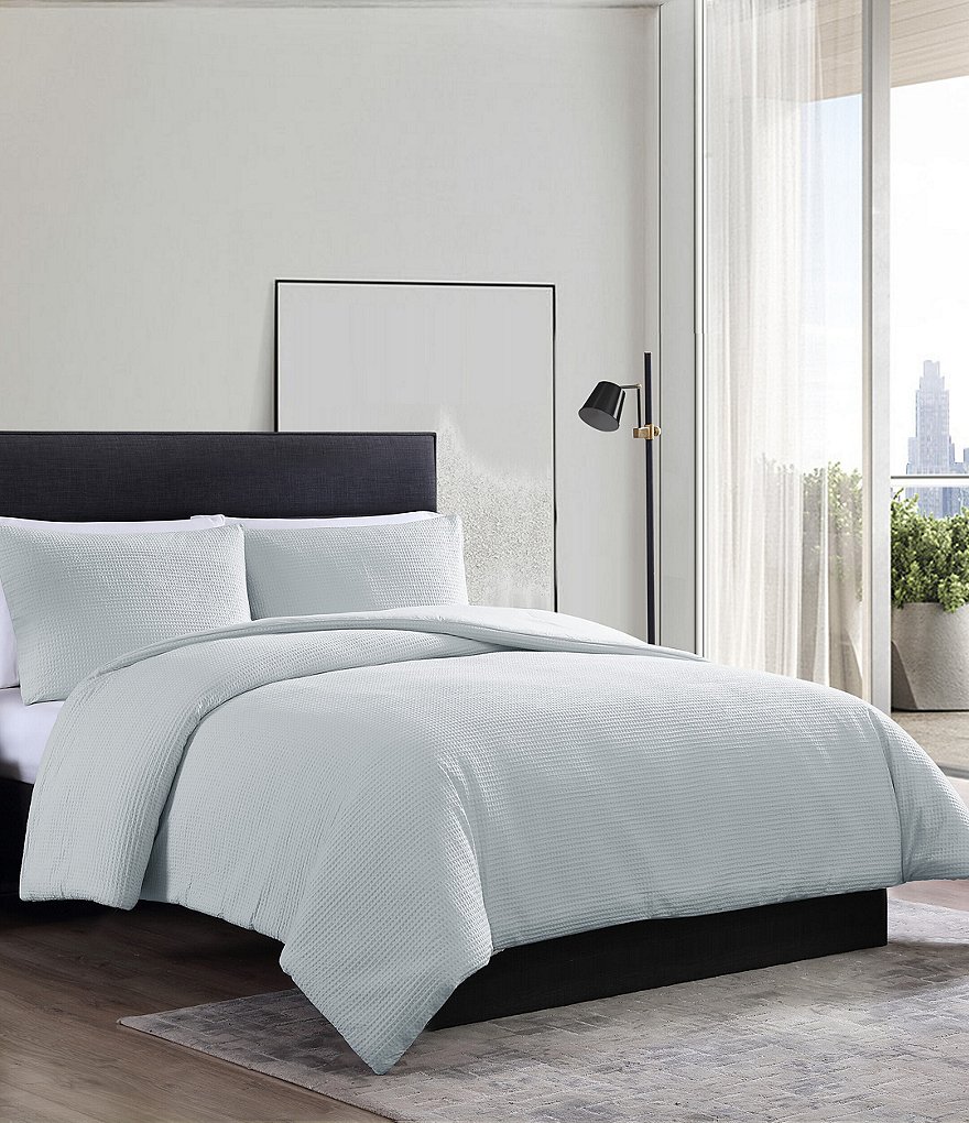 J. Queen New York Vera Bedding Collection
