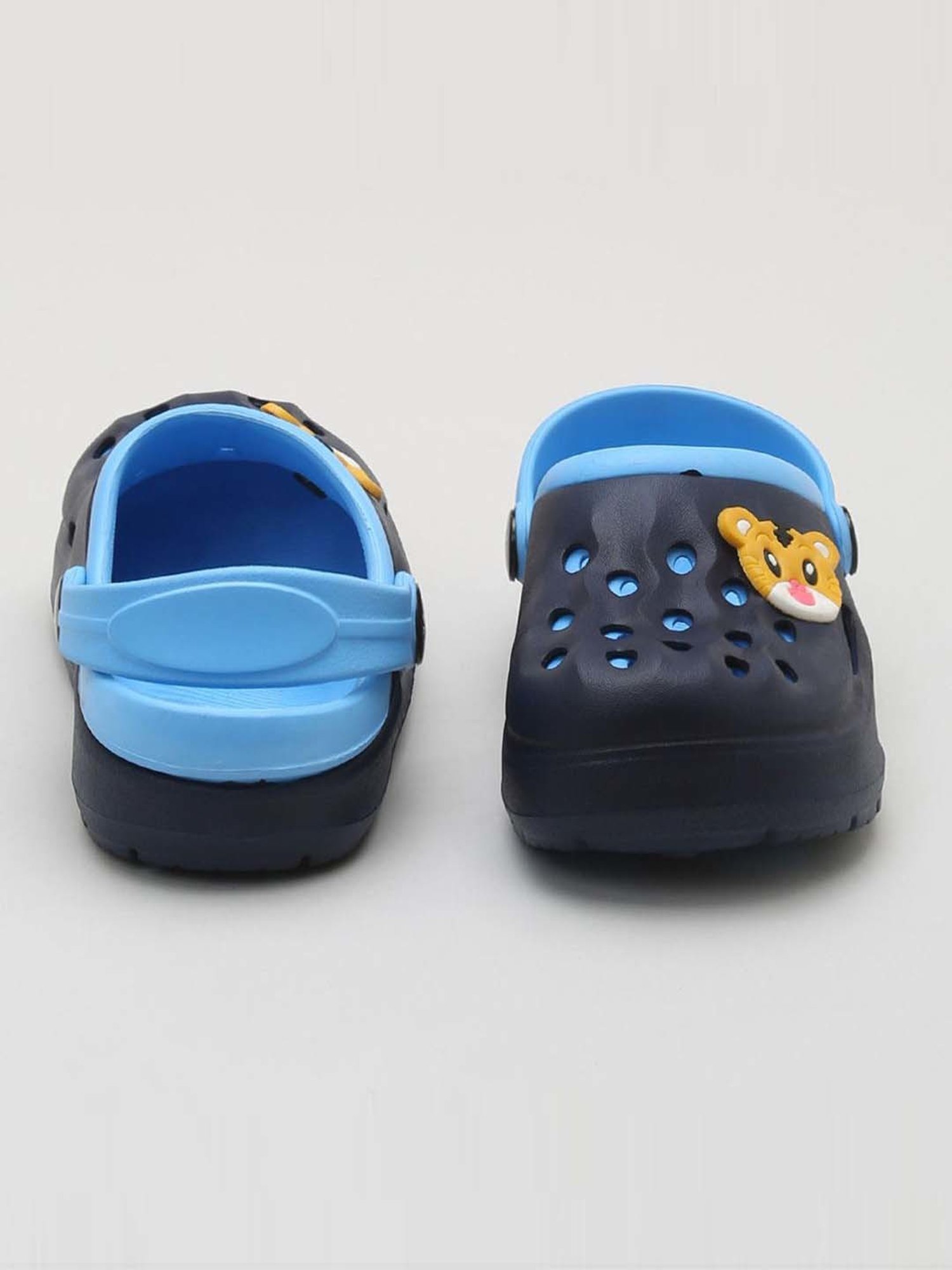 Priaansha Kids Blue Back Strap Clogs