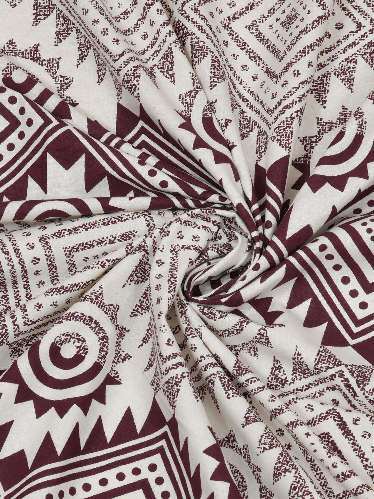 Aapno Rajasthan Thar Sand Dunes White & Maroon Cotton 140 GSM Double Bedsheet With 2 Pillow Cover