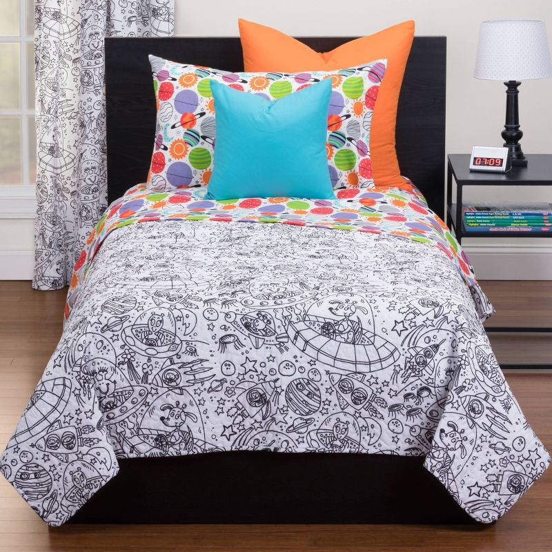 Full/Queen Talca Quilt Blue/White/Red - Jessica Simpson