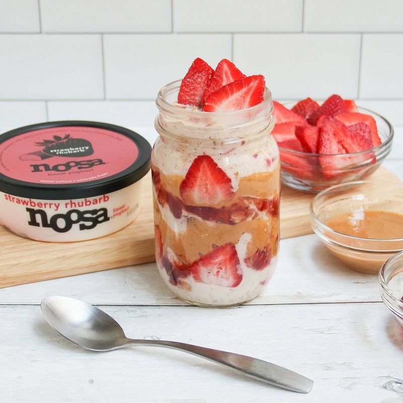 Noosa Strawberry Rhubarb Probiotic Whole Milk Yoghurt - 8oz