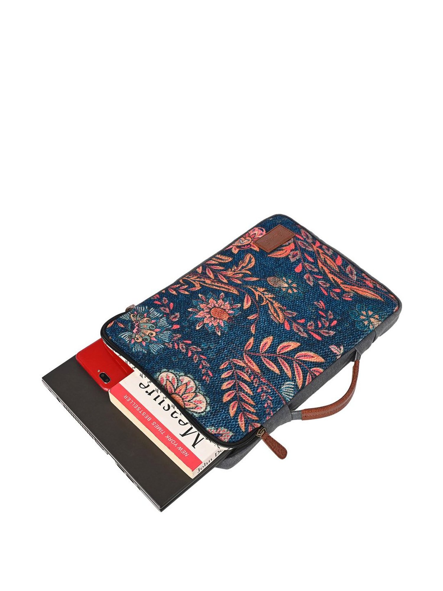 PERQUISITE TIMELESS TRAVELER Brown Solid Pouch