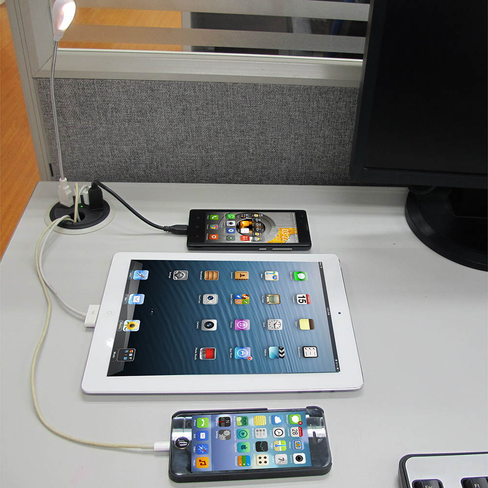 SEDNA - USB 2.0 3 Port - 2.5" Grommet Hole - 2.5" In Desk Hub