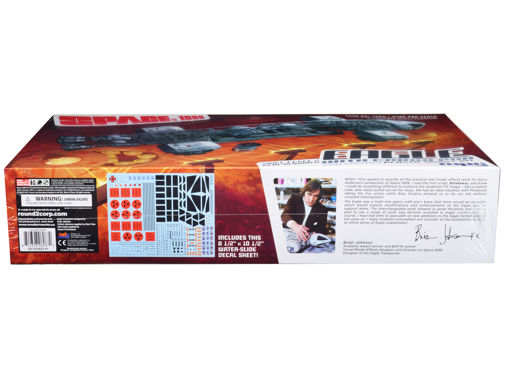 Skill 2 Model Kit U.S.S. Enterprise NCC-1701 Refit Starship "Star Trek" 1/537 Scale Model by AMT