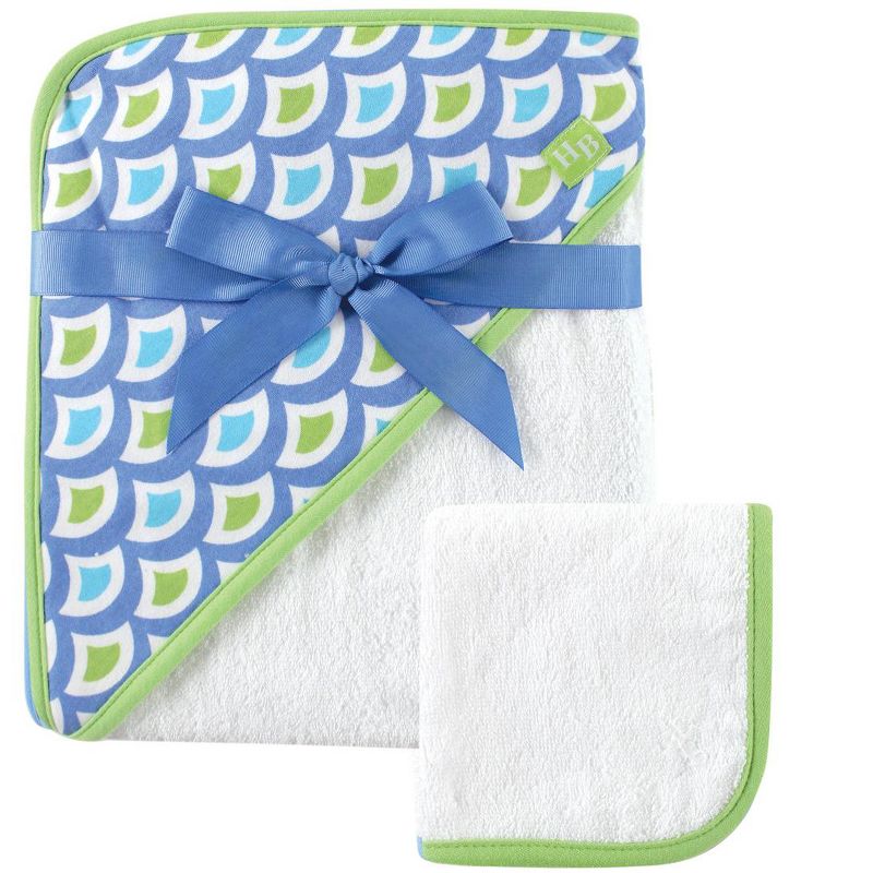 Hudson Baby Infant Boy Cotton Hooded Towel and Washcloth 2pc Set, Green Wave, One Size