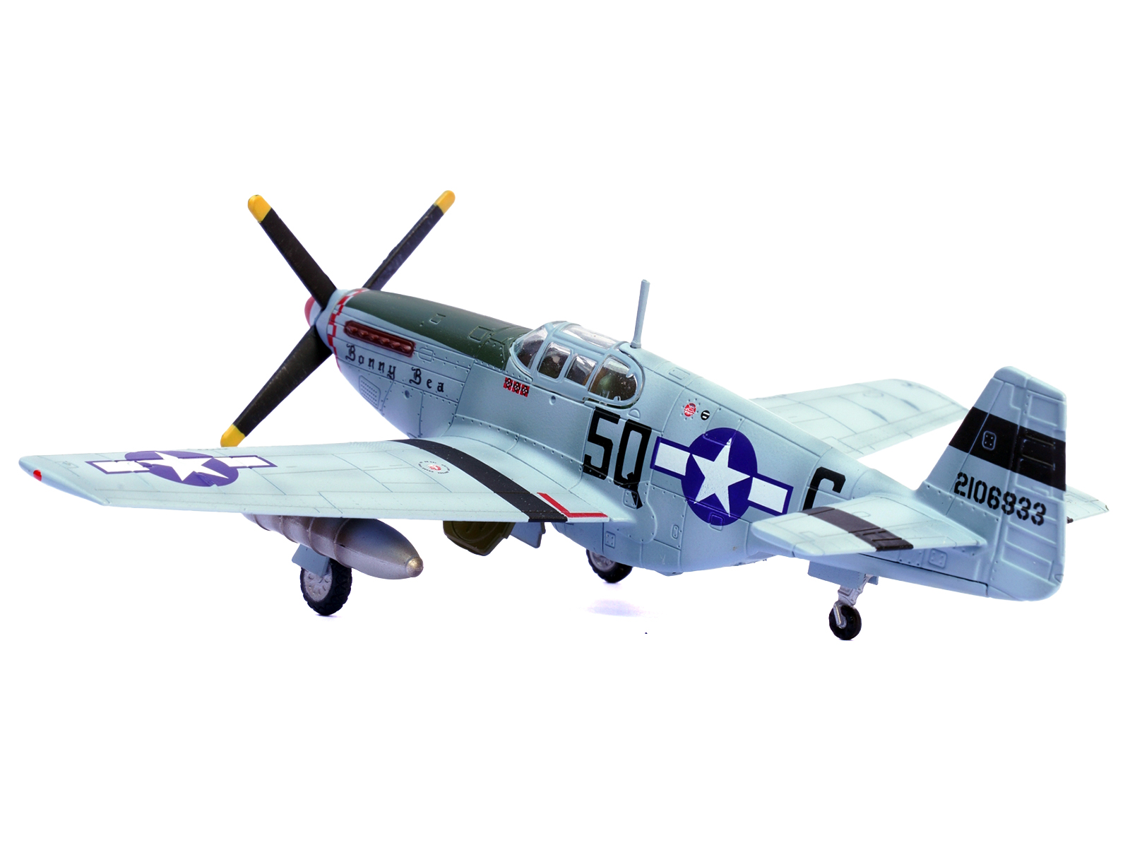 North American P-51D Mustang Fighter Aircraft "Lt. Col. McComas 118th Tactical Reconnaissance Squadron 23rd Fighter Group China" (1945) United States Army Air Force "Air Power Series" 1/48 Diecast Model by Hobby Master