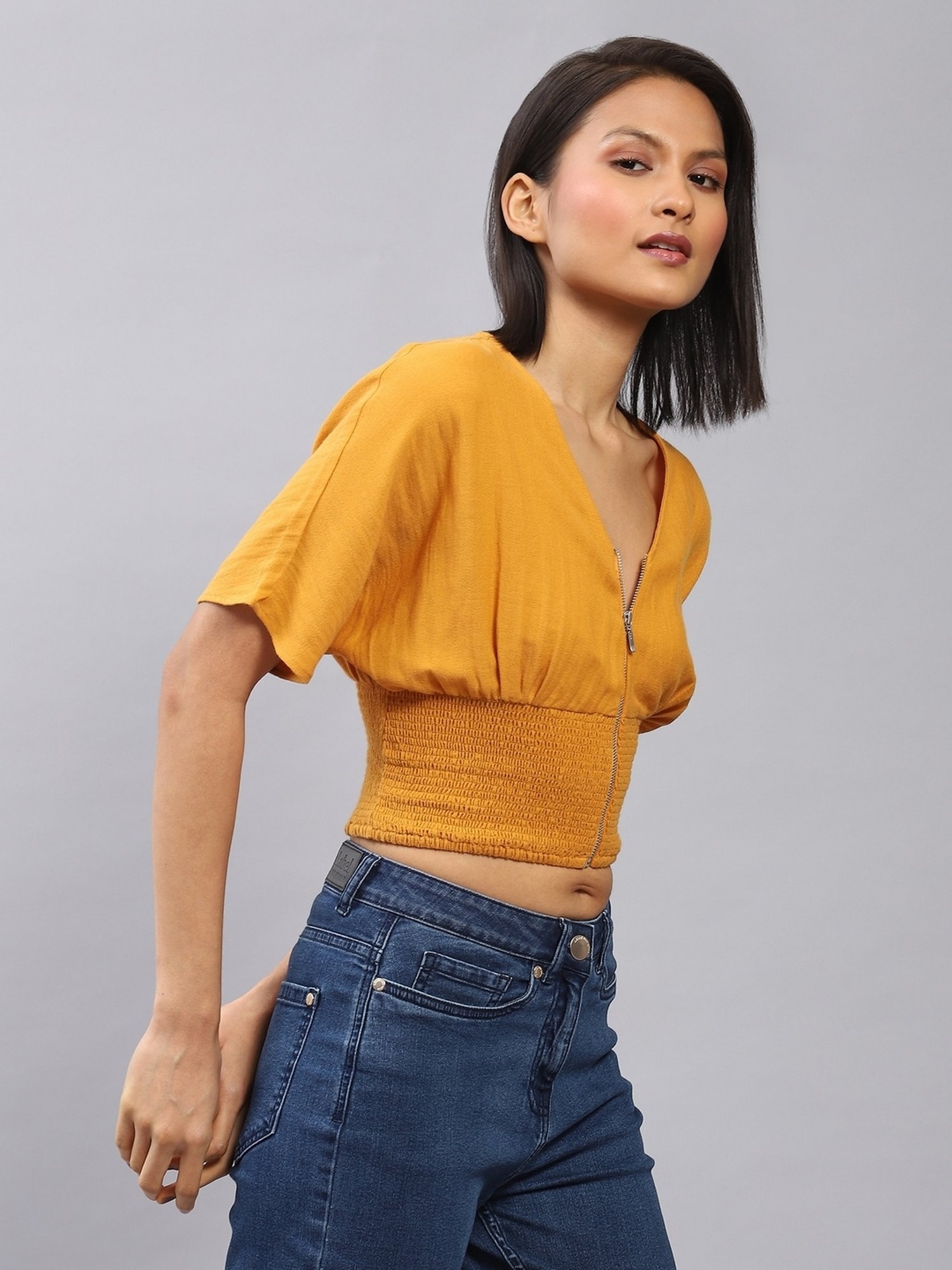 Label Ritu Kumar Green Cotton Blend Solid Cropped Zipper Top