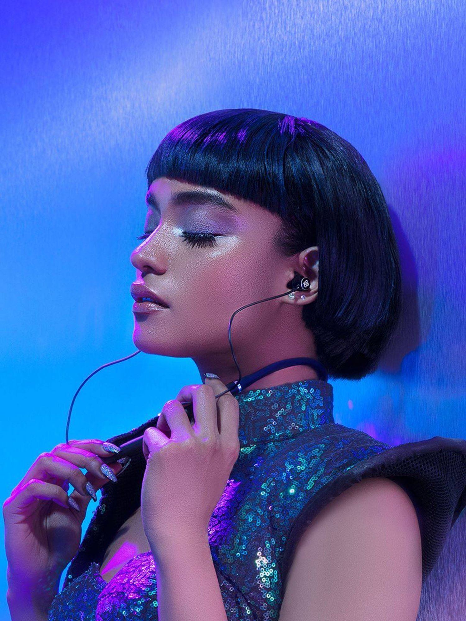 GOVO GOKIXX 630 in-Ear Wireless Neckband Earphone with HD Mic (Black)