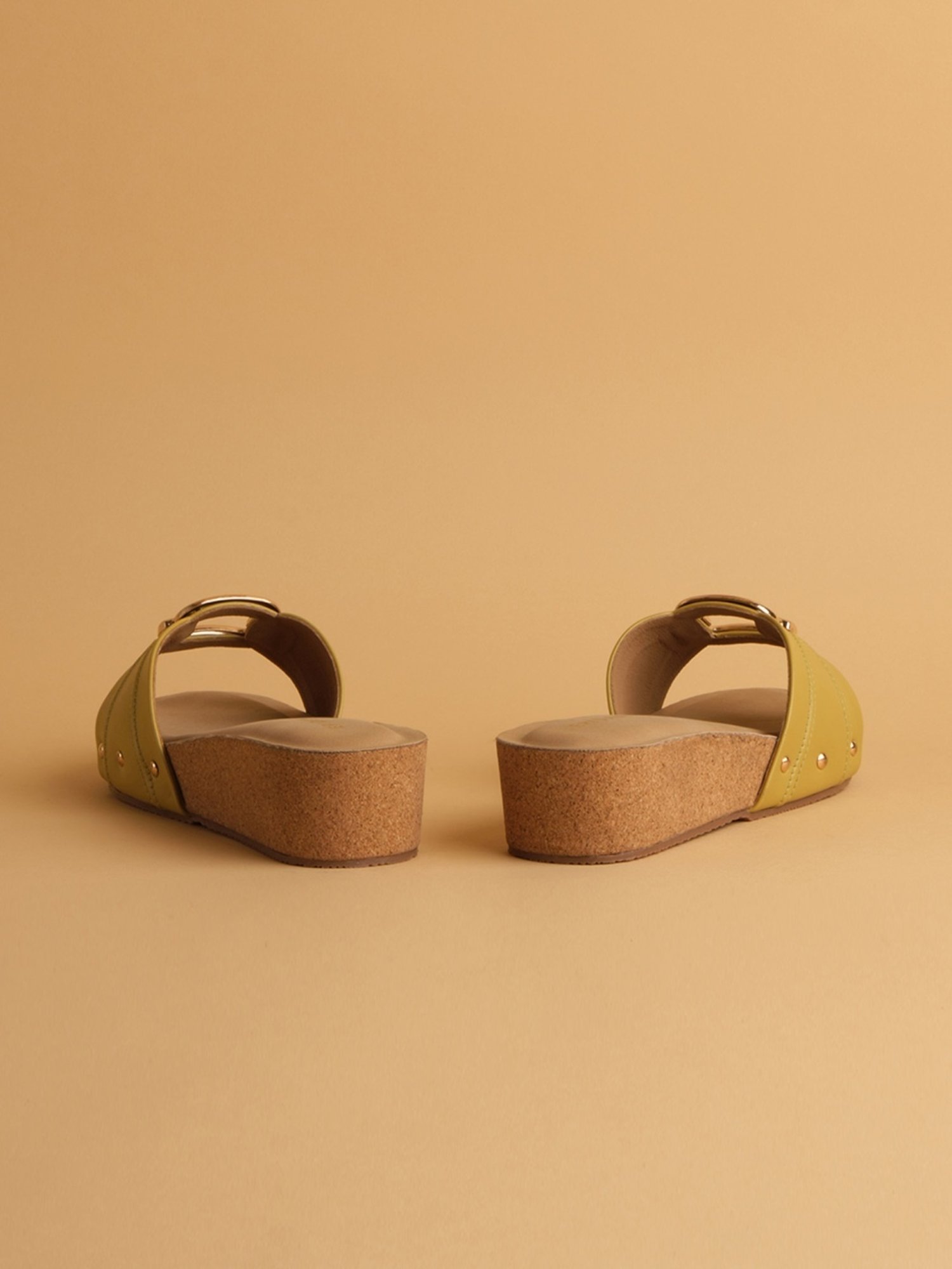 Eridani Women's Bianca Olive Wedges