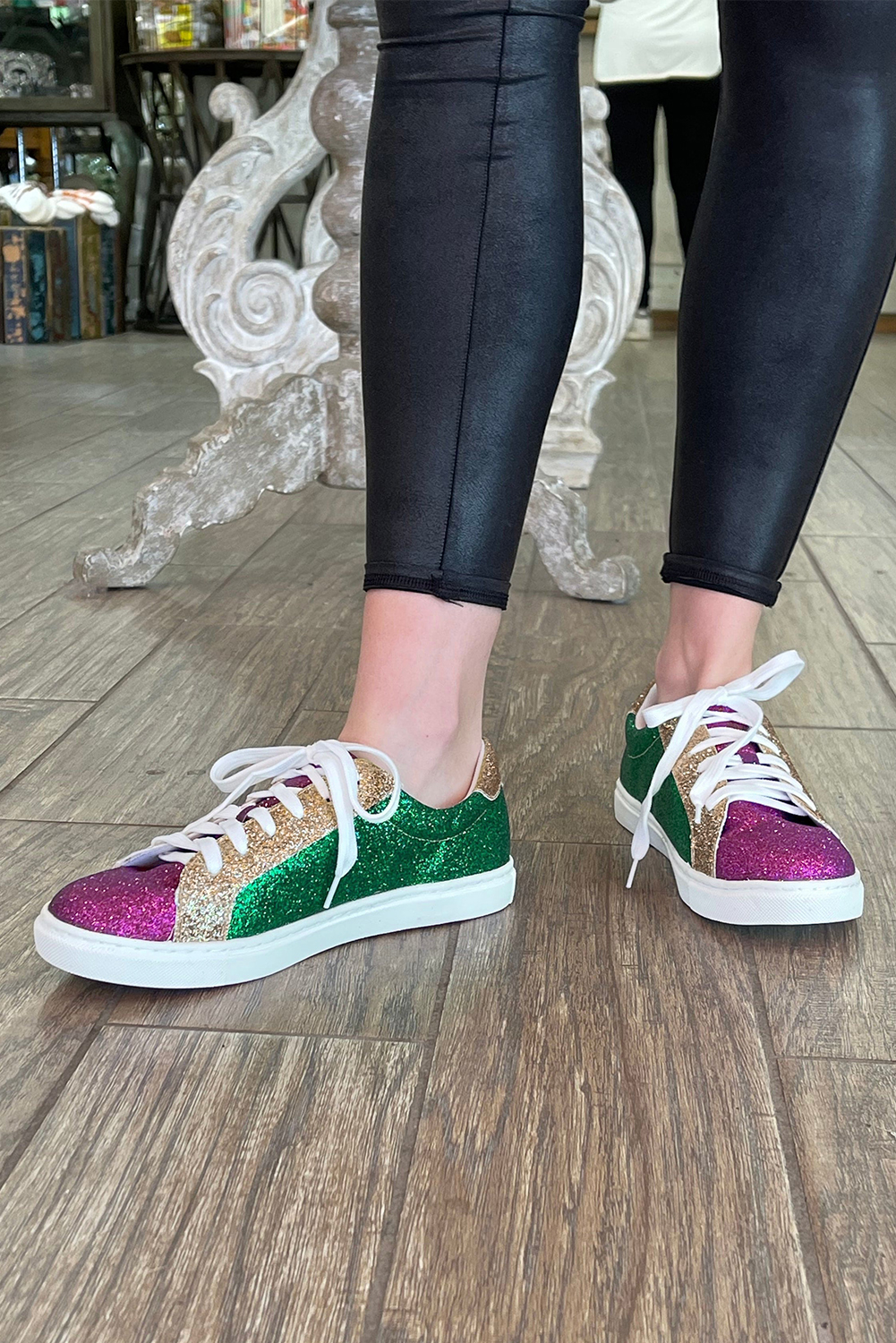 Kendall + Kylie Women's BARONESS Low Top Lace Up Multi Sneakers