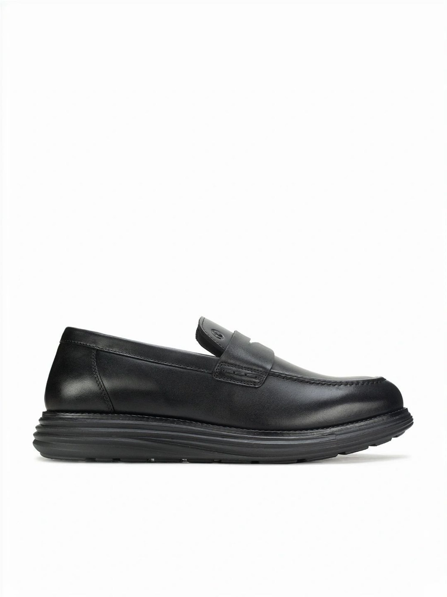 Thomas Crick Men's Black Loafers