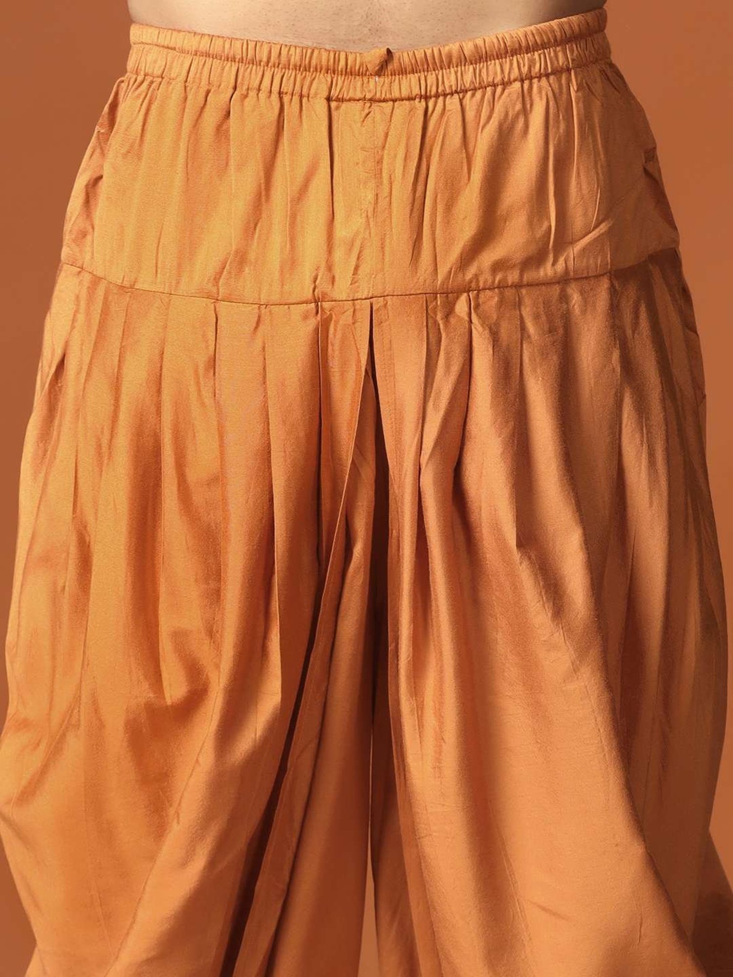 KISAH Mid Maroon Regular Fit Self Pattern Sherwani Set