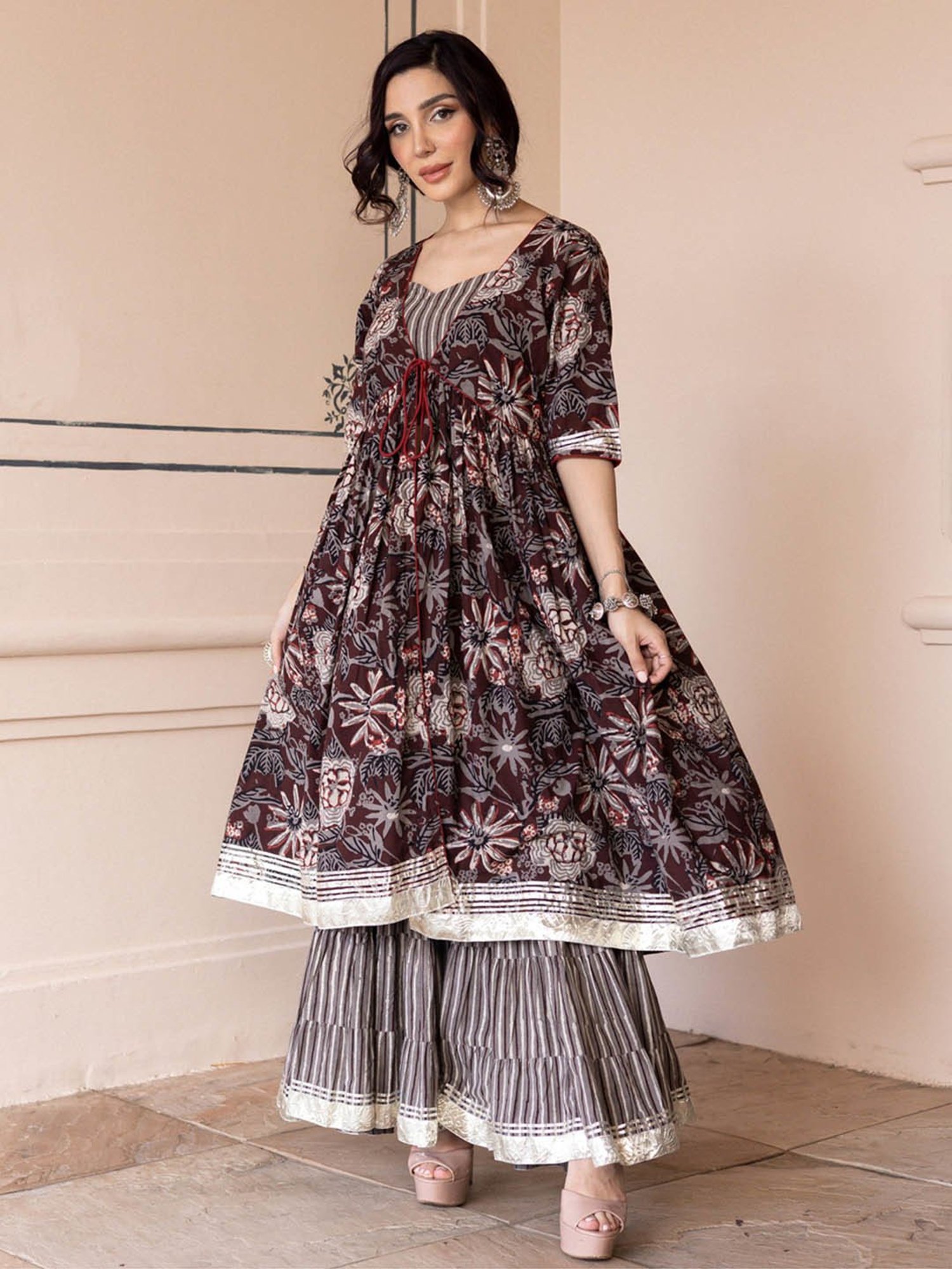 AACHHO Maroon Talao Handblock Gotapatti Sharara Set