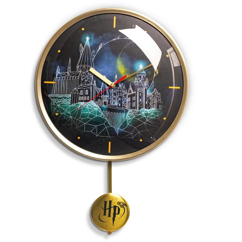 Robe Factory LLC Harry Potter Hogwarts and Golden Snitch Wall Clock