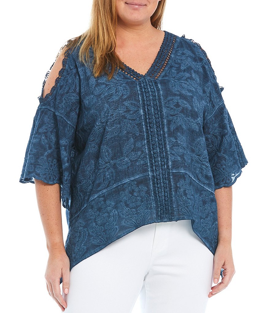 Democracy Plus Size Mineral Wash Crochet Trim V-Neck 3/4 Flare Sleeve Drop-Shoulder Top