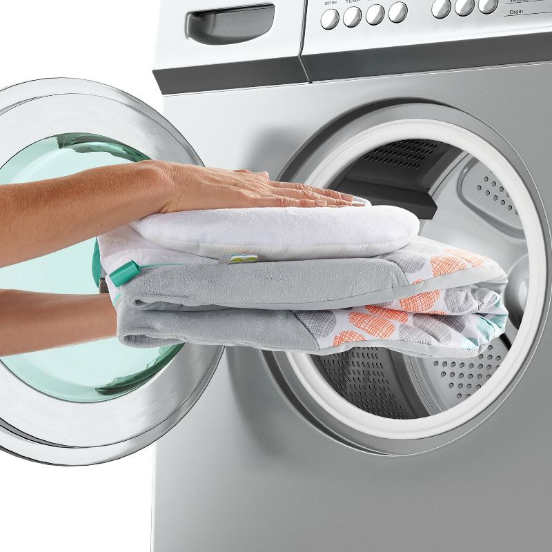 Bright Starts Whimsical Wild Portable Swing