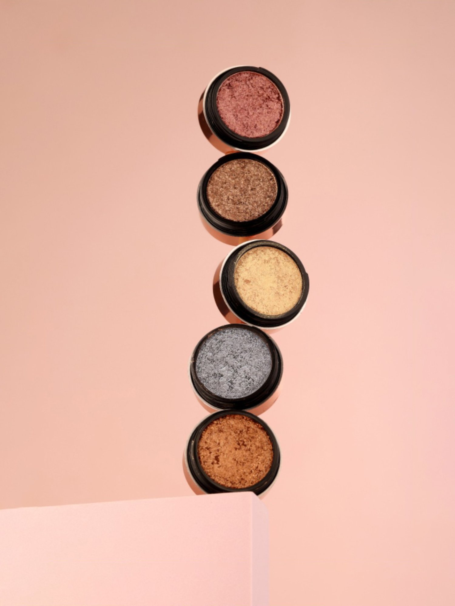 Typsy Beauty Magic Dust Foil Eyeshadow Pot of Gold 05 - 1.9 gm