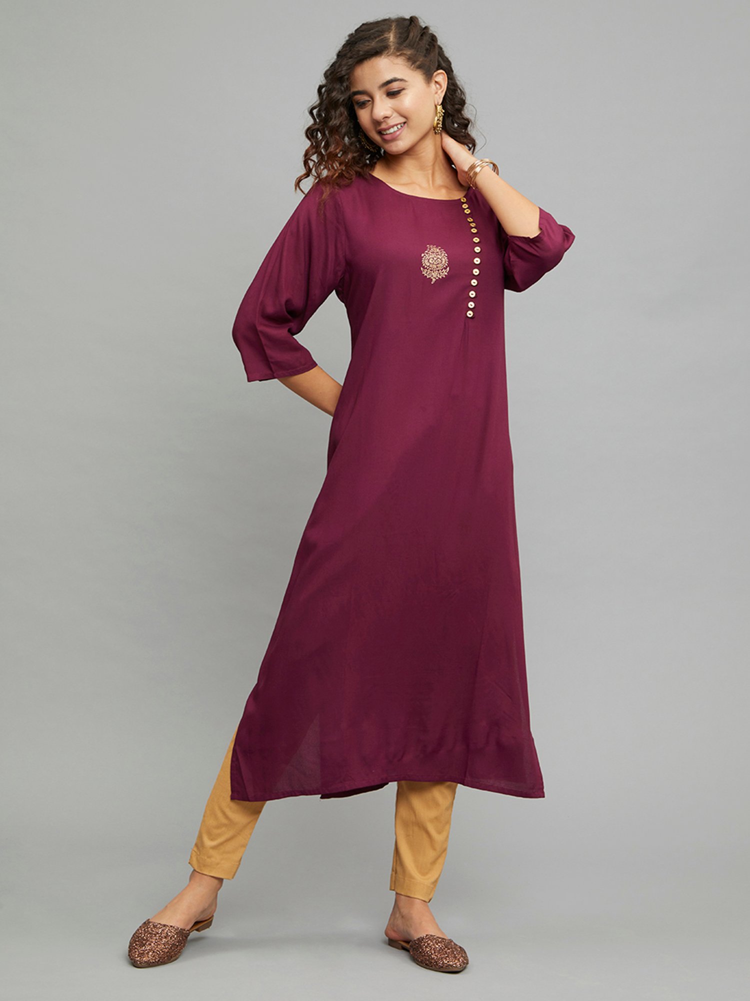 paislei Burgundy A Line Kurta