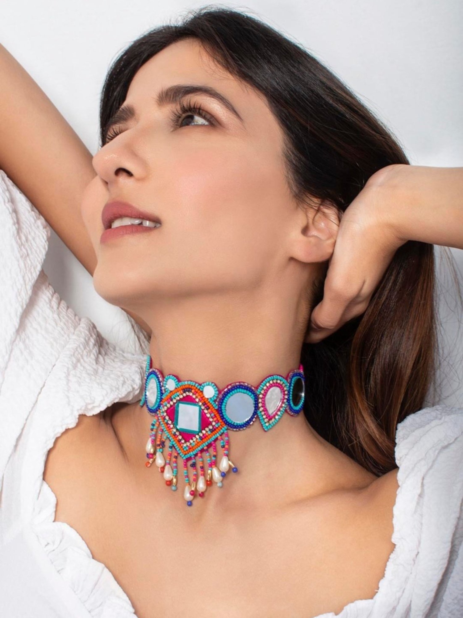 ToniQ Gold-Plated White Baroque Choker Necklace for Women