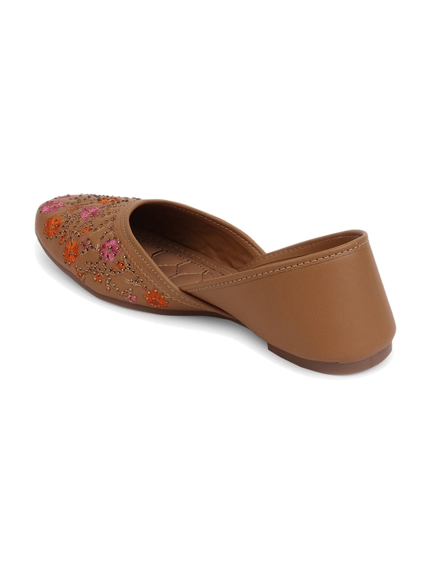 Iconics Women's Brown Ethnic Juttis