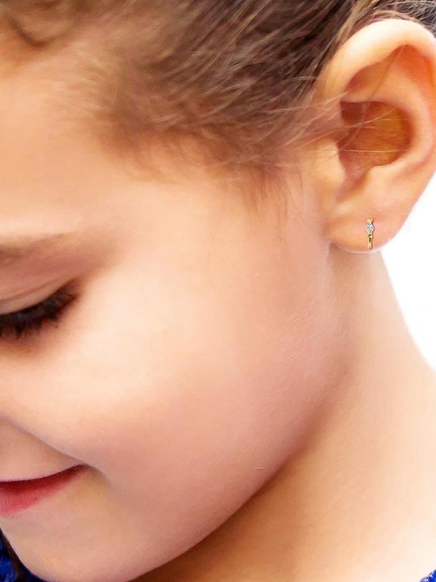 Candere by Kalyan Jewellers 18k Yellow Gold Diamond Stud Earrings for Women