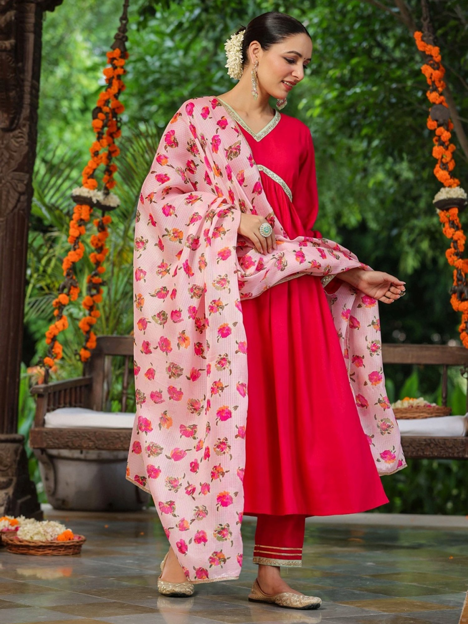 Rain and Rainbow Fuchsia Pink Embroidered Kurta Pant Set With Dupatta