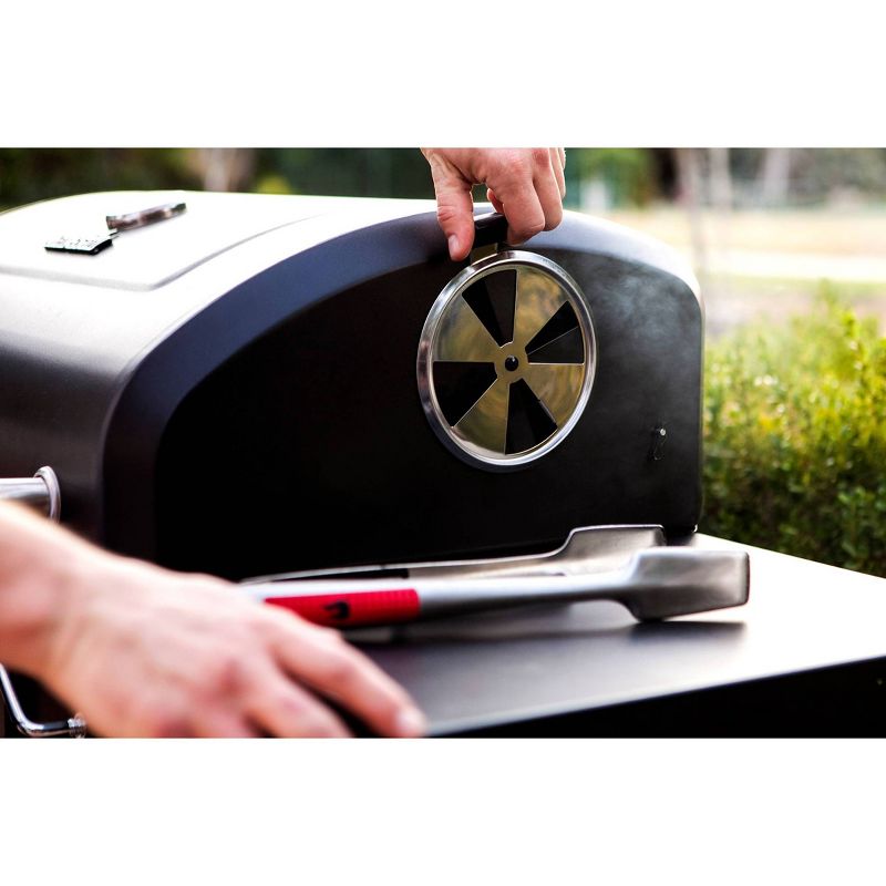 Char-Broil Performance 580 Charcoal Grill 16302038 - Black