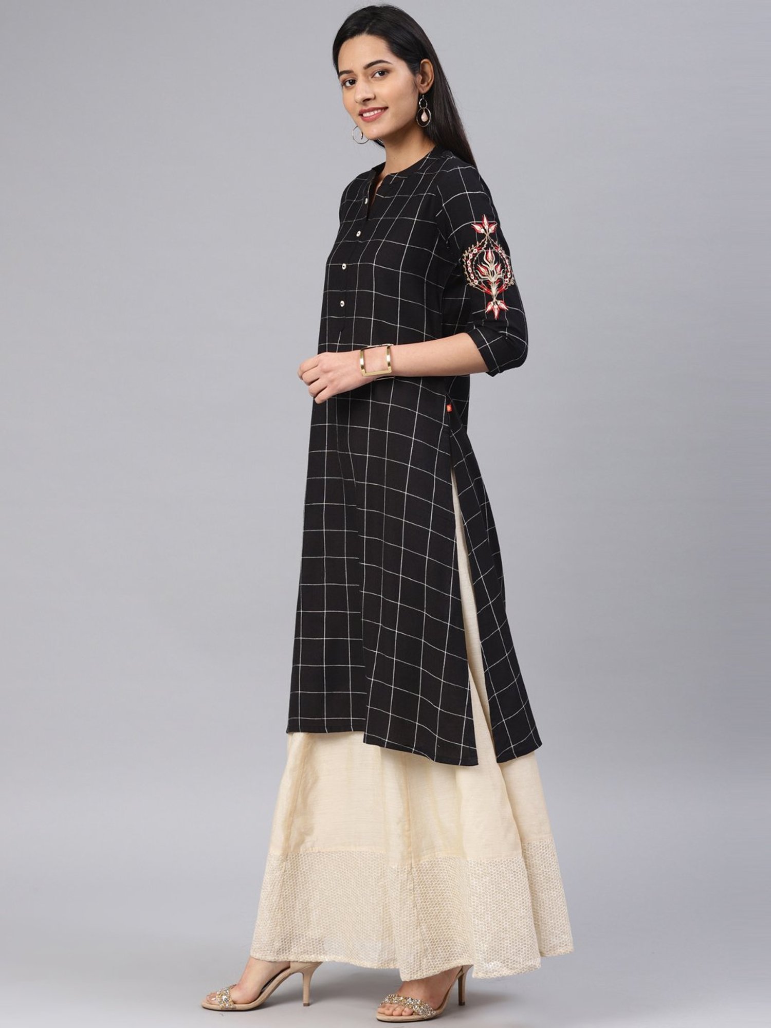 Alena Black Cotton Embroidered Straight Kurta