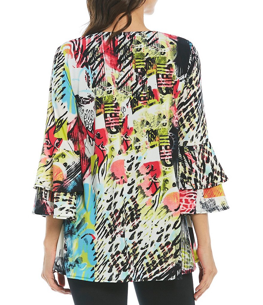 Calessa Floral Embroidered Round Neck Short Sleeve Tunic