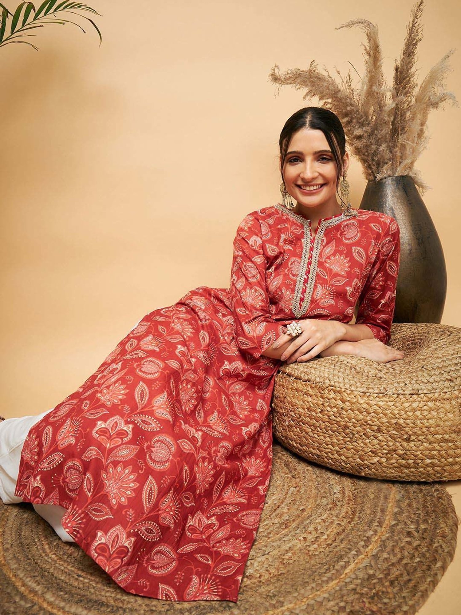 Inweave Red Cotton Floral Print Straight Kurta