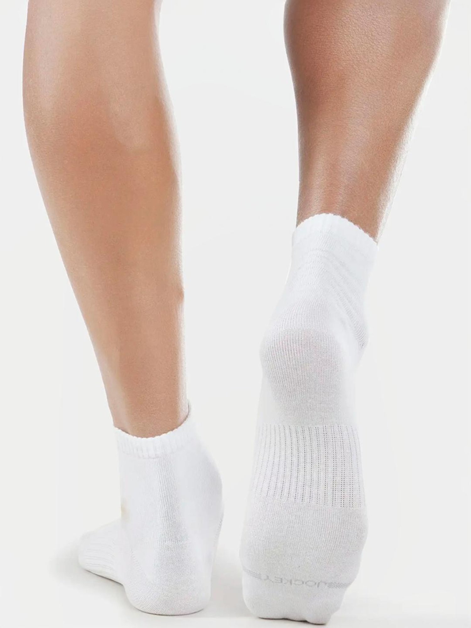 Jockey 7106 White Compact Stretch Cotton Ankle Length Socks with Stay Fresh Treatment