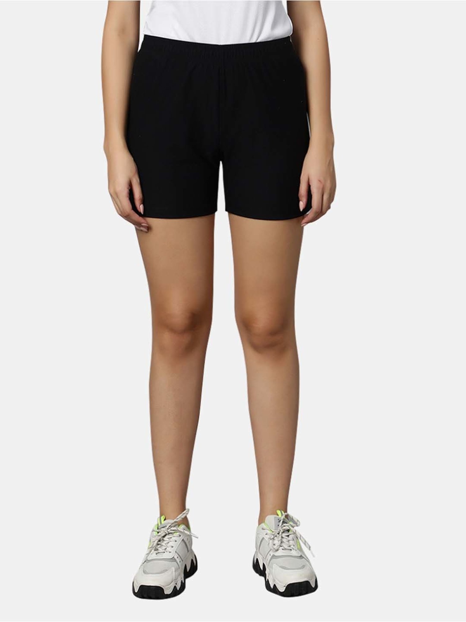 Omtex Black Mid Rise Sports Shorts